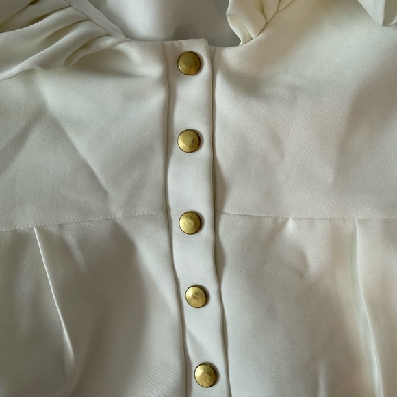 Camilyn Beth Ivory Dress with Ruffle Detail-Size 2 - Picture 8 of 12